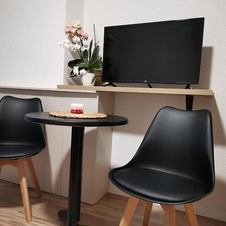 Snegar Apartments Охрид Екстериор снимка