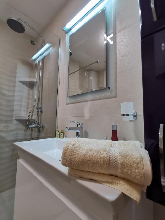 Snegar Apartments Охрид Екстериор снимка