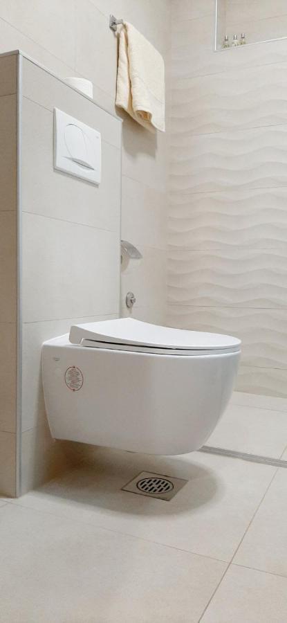 Snegar Apartments Охрид Екстериор снимка